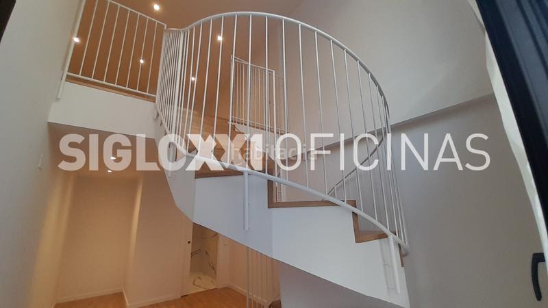 Foto 3da4cf32-3bea-4956-a6c8-dff2dffe90bc. Rent business premise in Baix Guinardó Barcelona