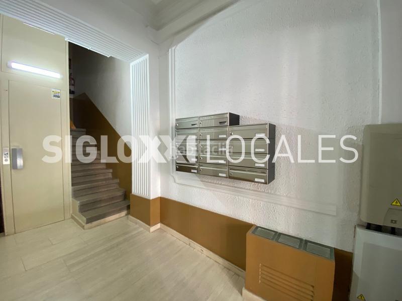 Foto 2ac18d2c-05c6-448b-8965-36f3123d357e. Business premise in Congrés - Indians Barcelona