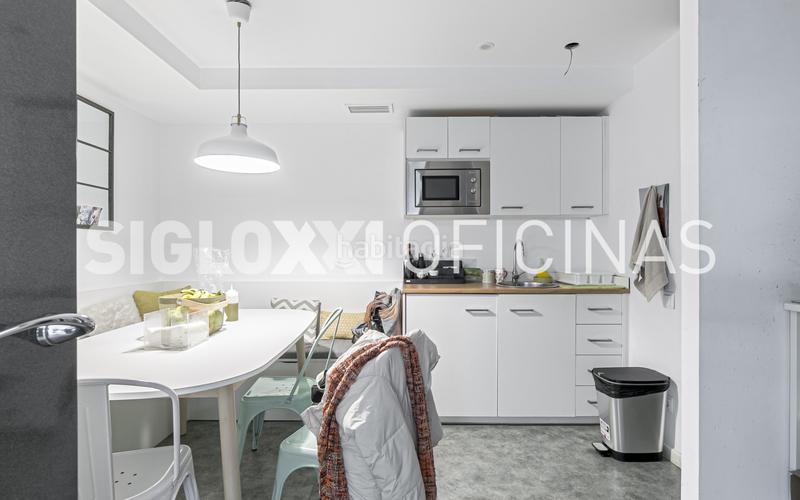 Foto 44c55fce-461c-4e4f-aedd-2cb594276905. Bureau avec chauffage dans Putget - Farró Barcelona