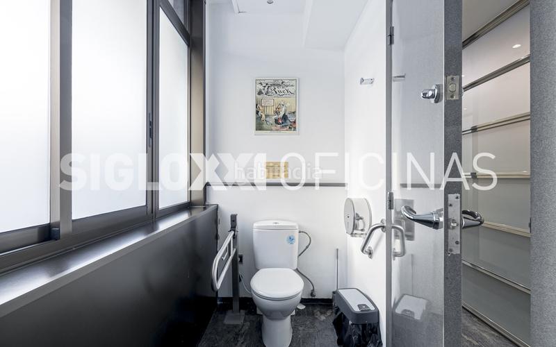 Foto 2413af65-0746-40d3-ae2e-b24ca8498e72. Office space with heating in Putget - Farró Barcelona