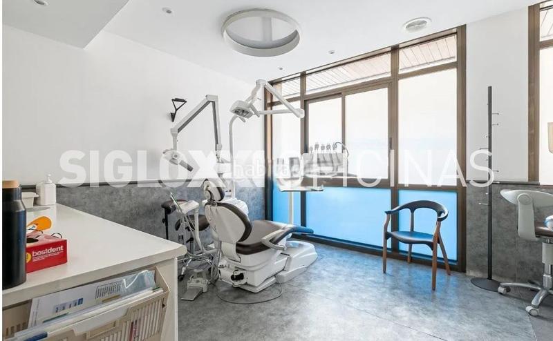 Foto ffb4f7a4-b7bb-488e-96bd-6eaafd4a7bf1. Office space with heating in Putget - Farró Barcelona