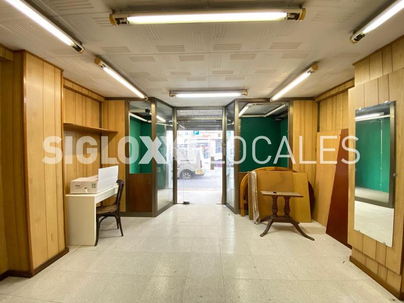 Foto ef27eb27-d1e3-4477-b269-7a13f969982a. Lloguer local comercial a Vila de Gràcia Barcelona