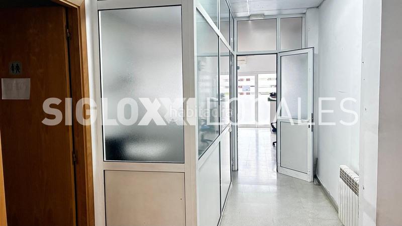 Foto 3c7e63c4-fbf5-49c7-b170-9a9cd882f314. Local comercial en Barri de les Corts Barcelona