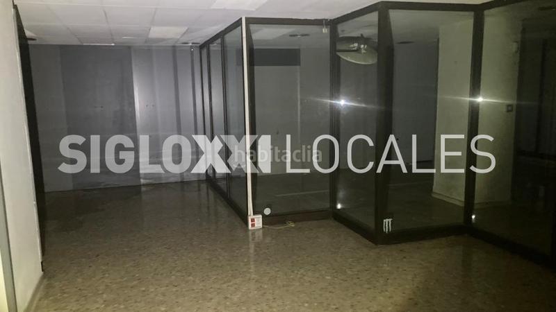 Foto a1128ba5-3824-4ff0-bdb5-6d11770f6229. Local comercial a Vila de Gràcia Barcelona