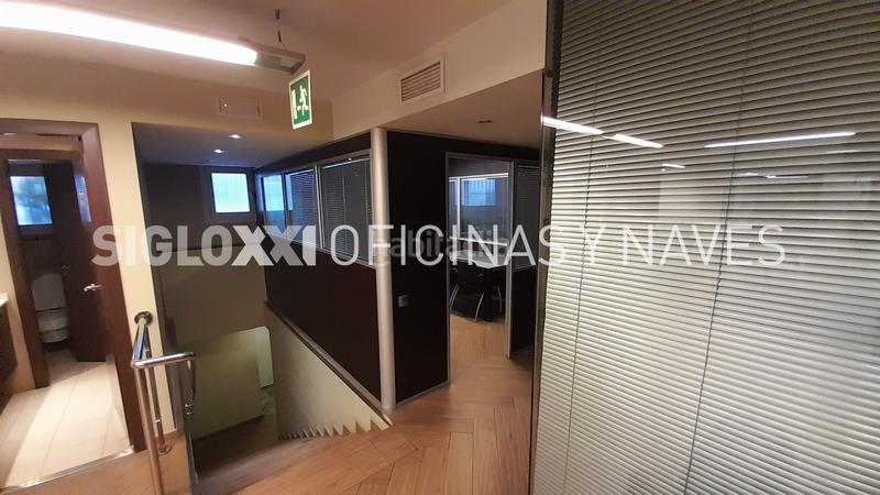 Foto 34127654-5656-4788-a710-b4759e1753a1. Local comercial en Poblenou Barcelona