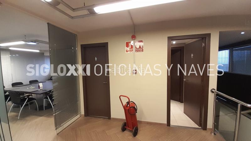 Foto 426d9109-20d7-4495-82ca-5d1252f3d159. Local comercial en Poblenou Barcelona