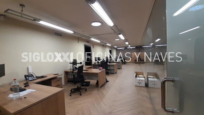 Foto c07f6b7e-d4e2-4e41-b4c0-5150921ad3f7. Local comercial en Poblenou Barcelona