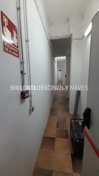 Foto d3508fc4-b7ed-4583-afbc-d98b4423da88. Local comercial en Poblenou Barcelona