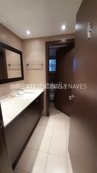 Foto 9daee5af-7ff3-4f50-b007-4170f667b492. Local commercial dans Poblenou Barcelona