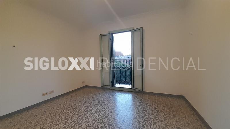 Foto ec3b7c45-d0eb-45c0-861a-a352ec58b913. Appartement dans Raval Barcelona