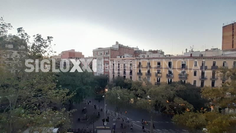 Foto bc260829-ff6f-4e69-a1b6-860f88816016. Etagenwohnung in Raval Barcelona