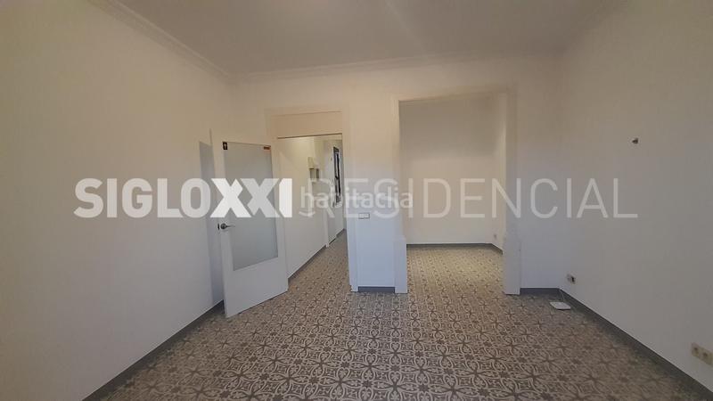 Foto 2461f44a-2b73-4da3-a68b-c7be13154318. Piso en Raval Barcelona