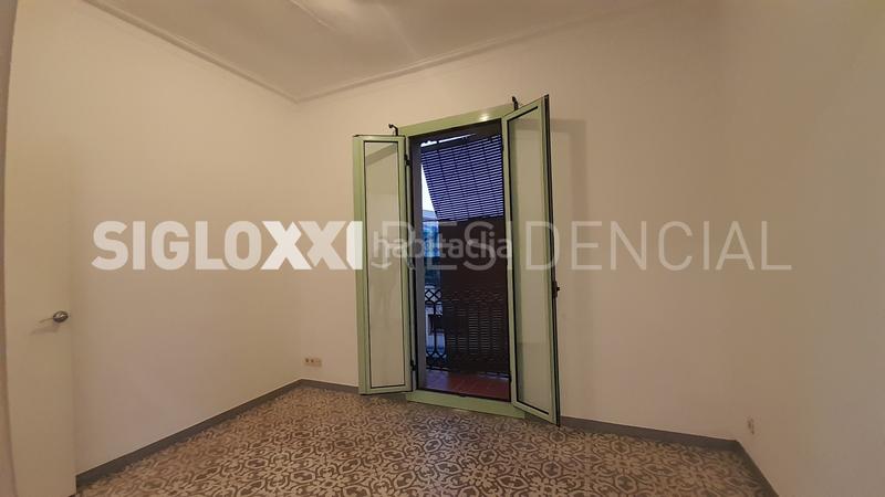 Foto 5b1bd06e-f51d-4404-afb4-437971e82faf. Piso en Raval Barcelona