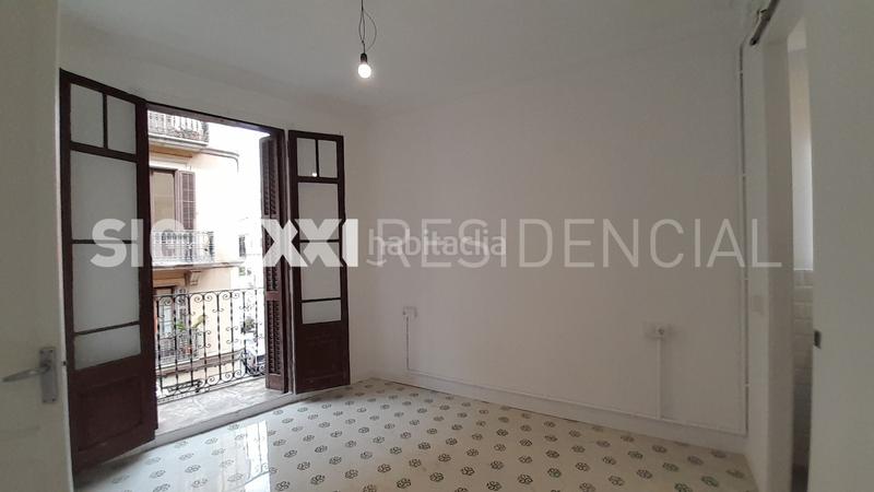 Foto ad23eb26-12d1-45b3-9d87-85c3a1fcc614. Alquiler piso en St. Pere - Sta. Caterina - El Born Barcelona