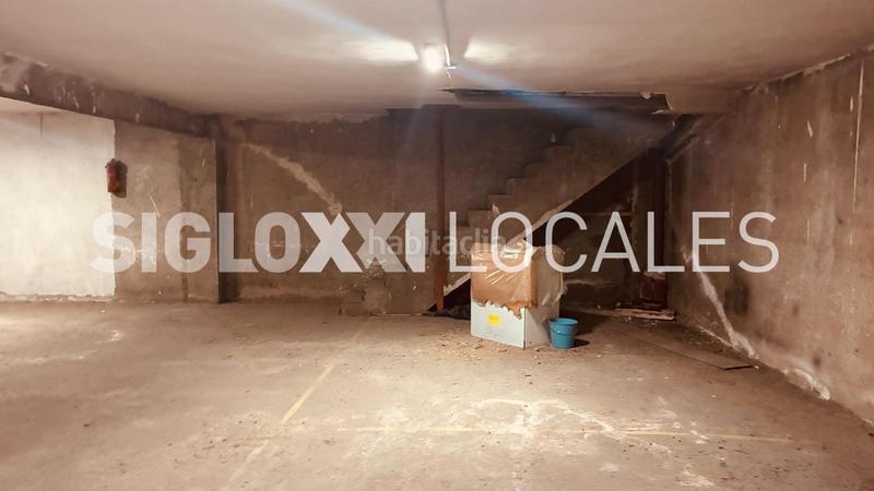 Foto 04235401-51eb-42eb-9451-4be4900c7cd6. Local comercial a Prosperitat Barcelona