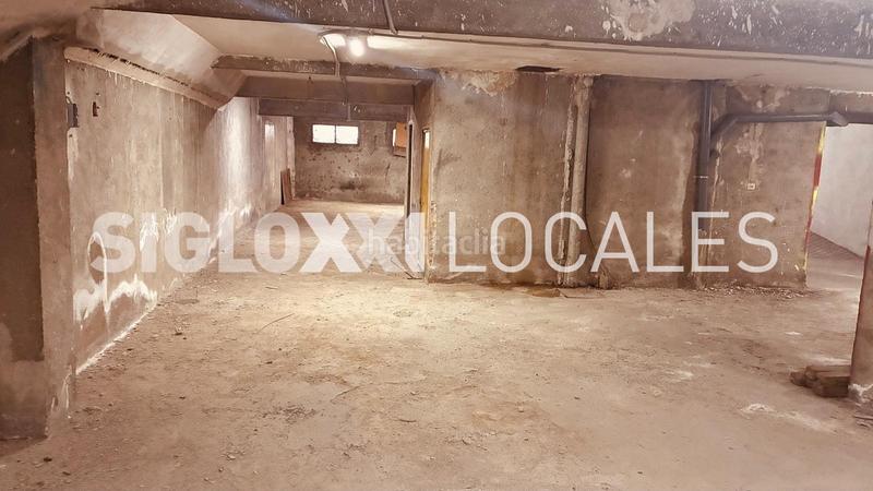 Foto d8c053b2-69db-4725-9ab9-fdb55507abe3. Local comercial a Prosperitat Barcelona