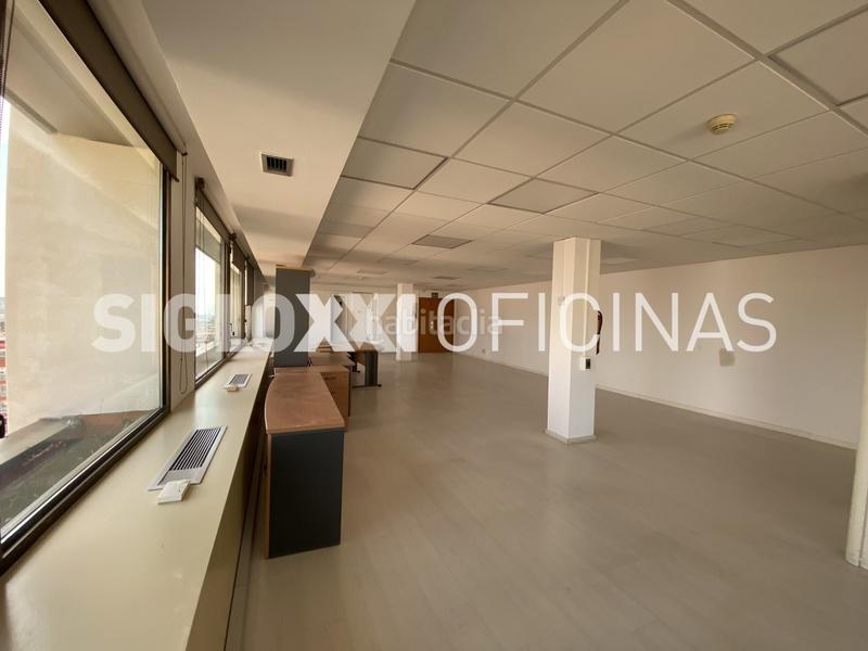 Foto feefa26d-76a3-4e0a-83a1-4da2c0279f64. Location bureau avec chauffage parking dans Pedralbes Barcelona