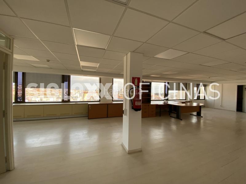 Foto 1278bfb1-0408-40f7-9863-0d583d15c6cd. Affitto ufficio con riscaldamento parcheggio in Pedralbes Barcelona