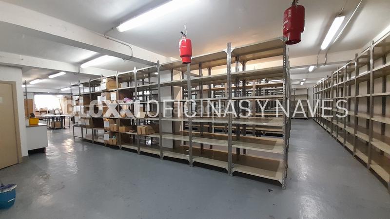 Foto 4fed5f29-2287-4c9e-9107-34daf81c5af3. Local comercial a Putget - Farró Barcelona