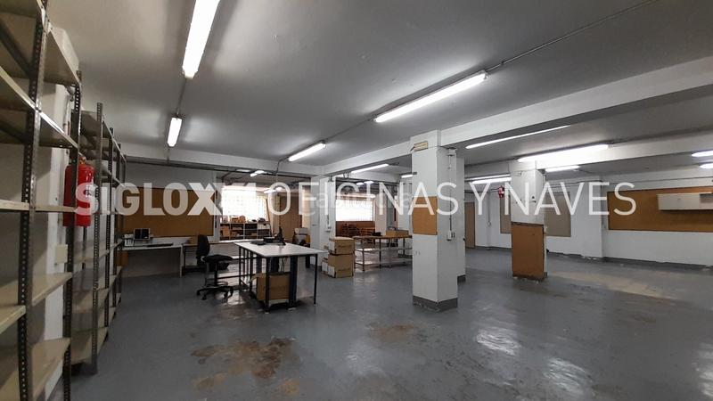 Foto 79e70618-2579-4b57-b384-9dbcc660137d. Local commercial dans Putget - Farró Barcelona