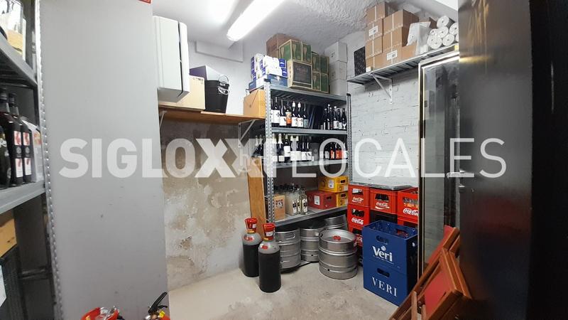 Foto d936fa49-26d5-43f7-8b55-c47388e0826b. Traspaso local comercial en Sant Antoni Barcelona