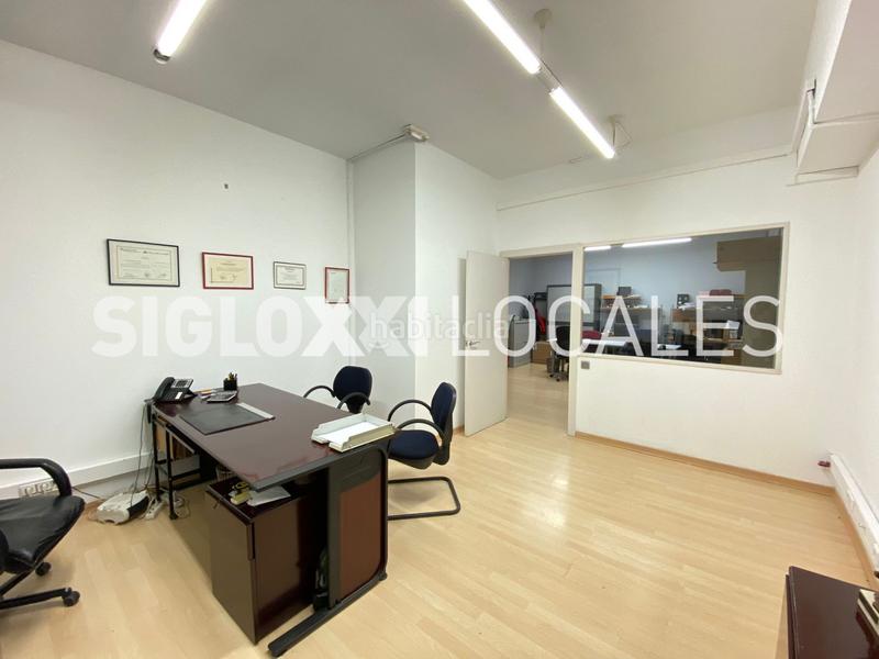 Foto 1623a3c3-8470-4c92-b141-f03e20260ebf. Local comercial en El Camp de l´Arpa del Clot Barcelona