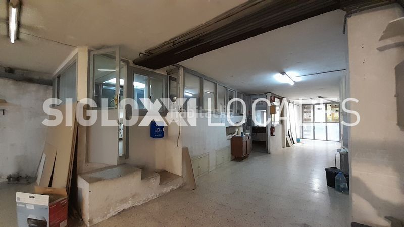Foto 9764f4f3-5a7b-49c1-8c73-78ed0c15ed68. Local comercial a Horta Barcelona