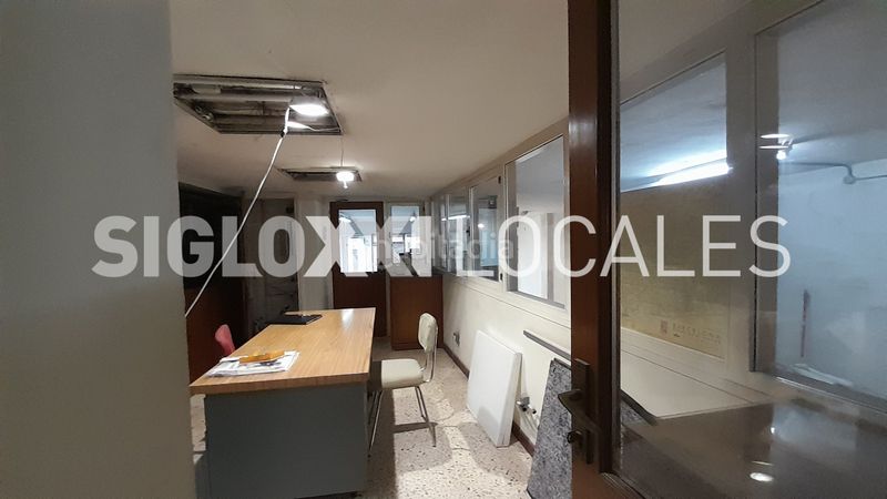 Foto abed1d10-a89f-4070-92af-d4bea5ce7c93. Local comercial a Horta Barcelona