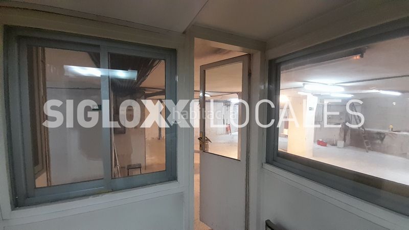 Foto def10a55-8a5b-4b8b-9352-8440440c6163. Local comercial a Horta Barcelona