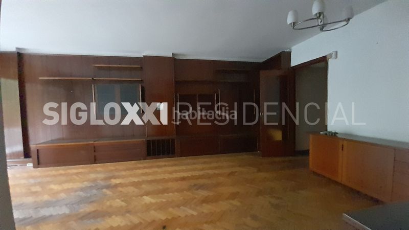 Foto 0b504cc6-99ff-4f14-b24f-b1e9dcf22c30. Pis amb calefacció a La Nova Esquerra de l´Eixample Barcelona