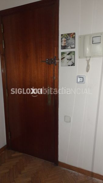 Foto b72f899f-b1b2-4365-8a4d-2136b82eacb7. Pis amb calefacció a La Nova Esquerra de l´Eixample Barcelona