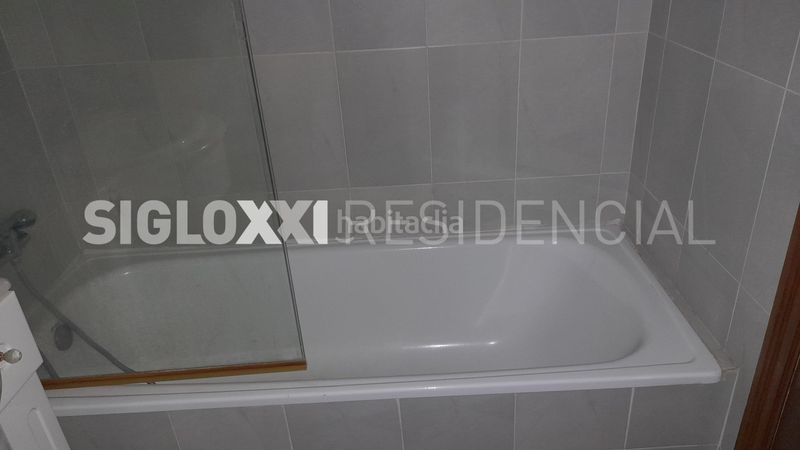 Foto c47c4cf2-7e0b-4dd2-931e-86b5b4db22d9. Pis amb calefacció a La Nova Esquerra de l´Eixample Barcelona