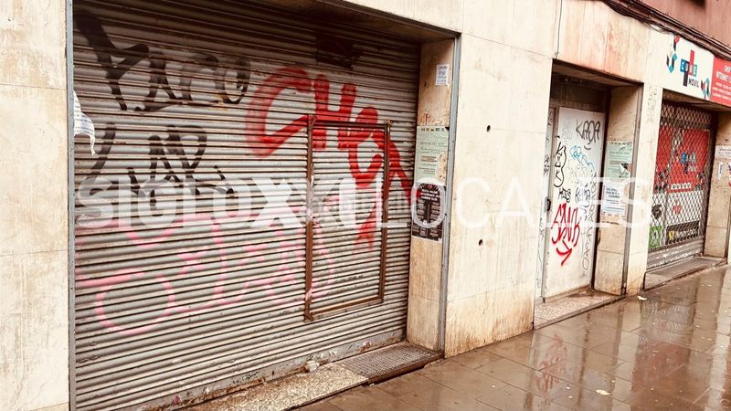 Foto c5f8352c-751d-474c-8f53-16eb020c7bb8. Local comercial a Hostafrancs Barcelona