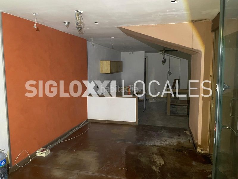 Foto 31263b4b-9d6e-467c-a3f5-08623cf2568b. Local comercial a Sant Antoni Barcelona