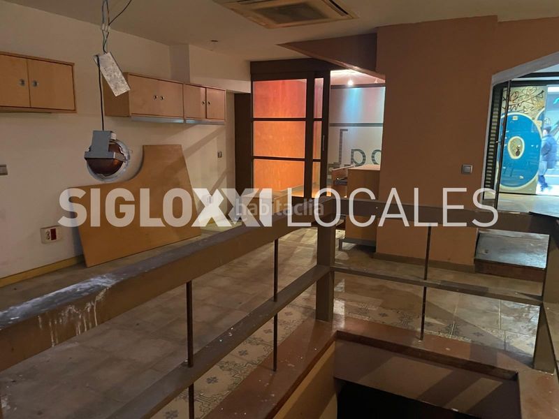 Foto 4fa6703c-4b9e-4b7e-a77b-07a862317010. Local comercial a Sant Antoni Barcelona