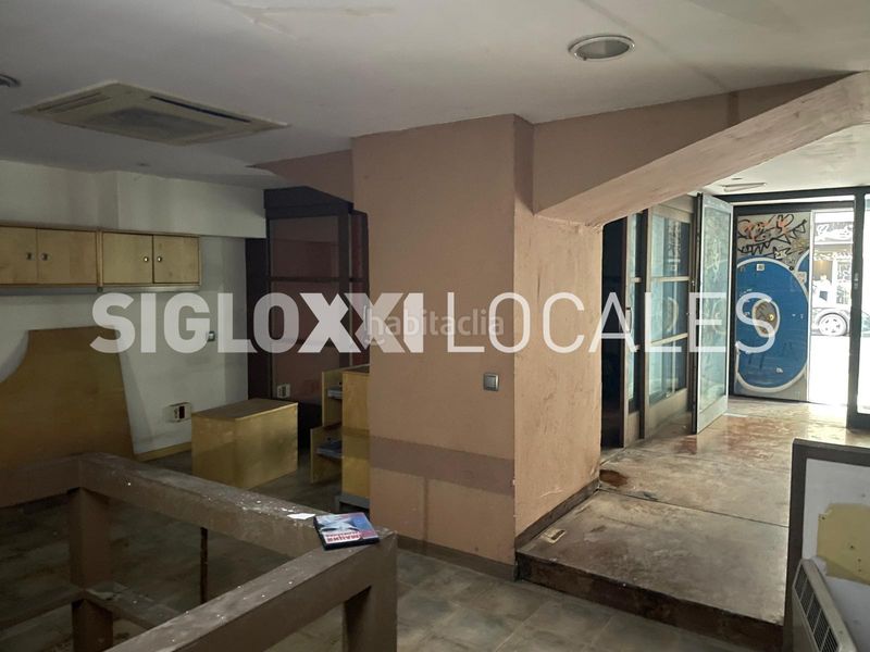 Foto f4fd83dc-0741-4890-a852-7df9f44afcc4. Local comercial a Sant Antoni Barcelona