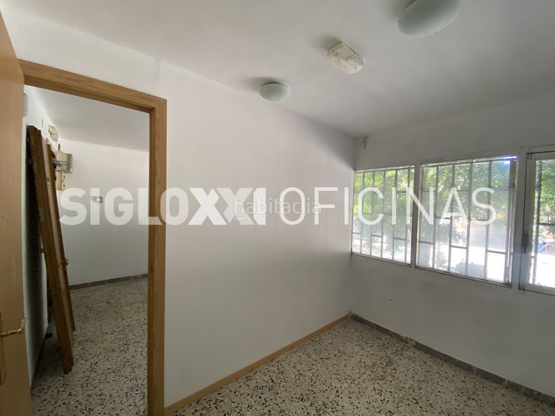 Foto 601be18a-c444-42d4-ba24-f0544aef0dc0. Estudi a Porta Barcelona