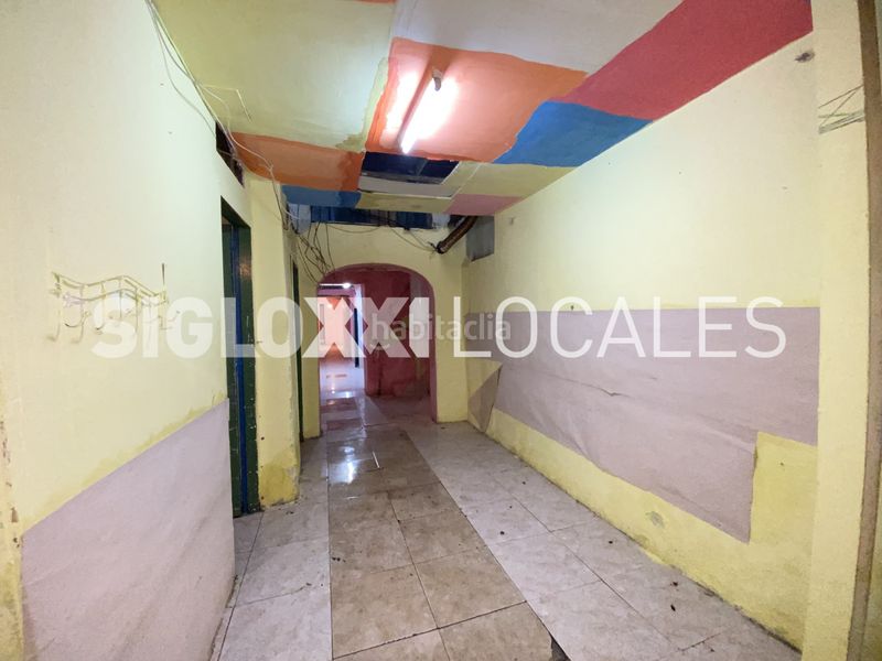Foto 6ef0141c-bd3b-4d77-bf0a-f1951bd3916a. Local comercial a Hostafrancs Barcelona