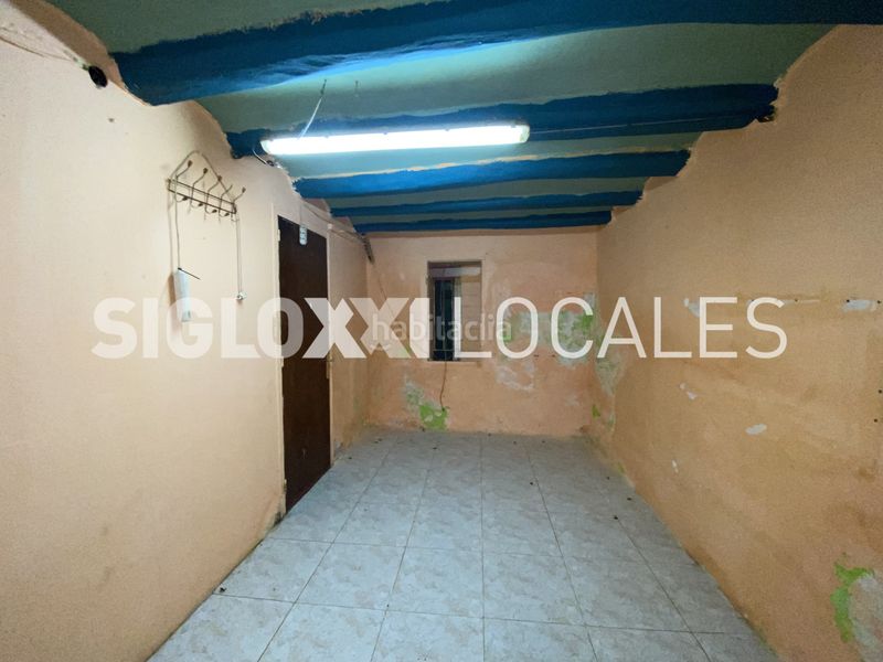 Foto 7bba8764-dde9-49d0-9bcb-432d392ccfb6. Local comercial a Hostafrancs Barcelona