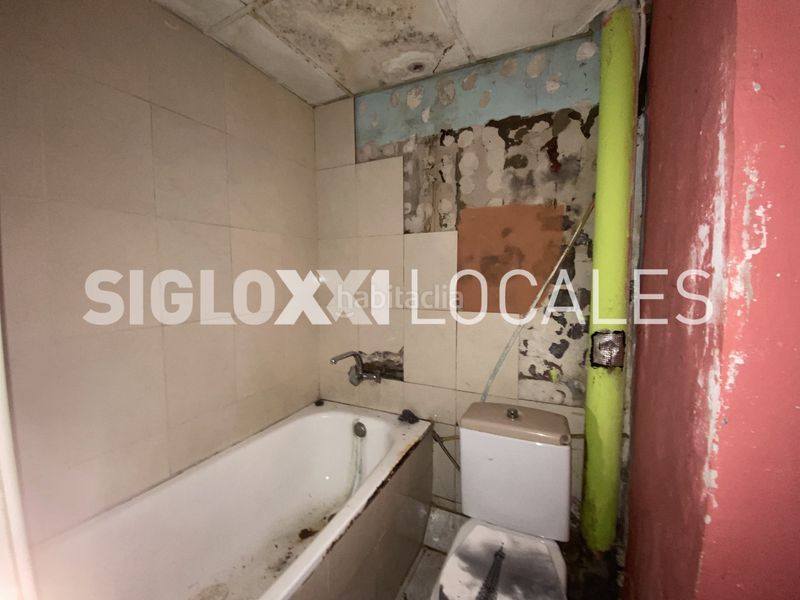 Foto a34df634-eec1-4752-8718-b7e2a5c31bb4. Local comercial a Hostafrancs Barcelona