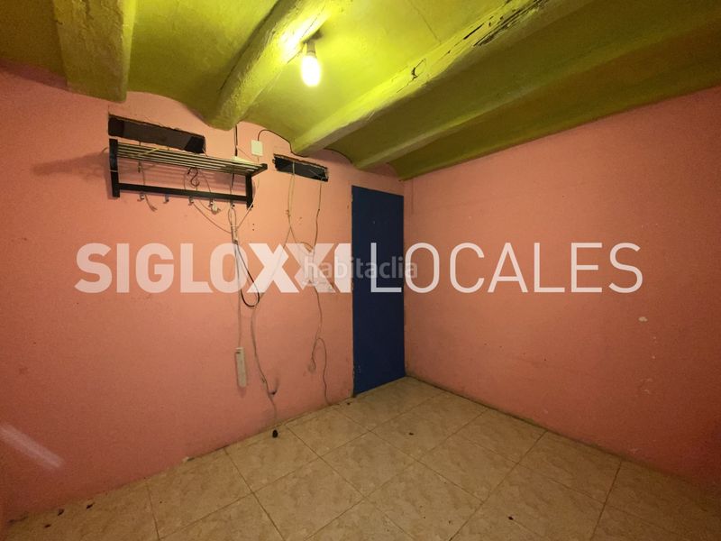 Foto b4f351ee-7a86-4066-8732-58f732773112. Local comercial a Hostafrancs Barcelona