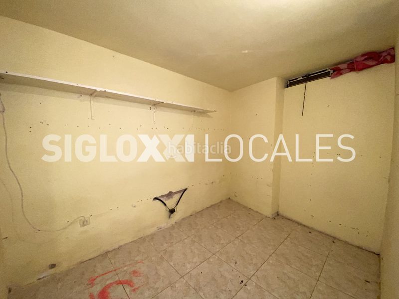 Foto c0bcd5c4-e056-416e-bb74-5e50f8ae9a25. Local comercial a Hostafrancs Barcelona