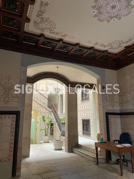 Foto d670bdd8-1381-4240-a08c-737f5704a247. Local comercial a Gòtic Barcelona