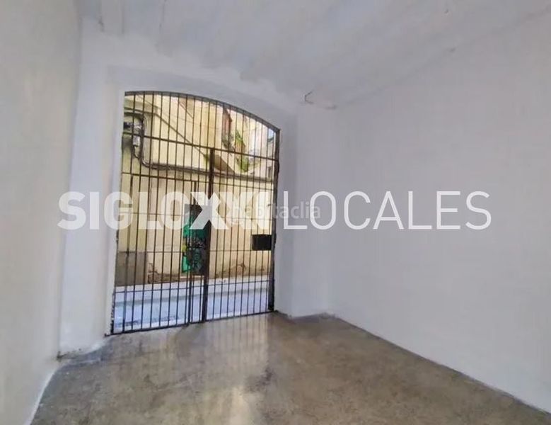 Foto f29525bd-6675-48fd-aa5c-2173e7af9d22. Local comercial a Gòtic Barcelona