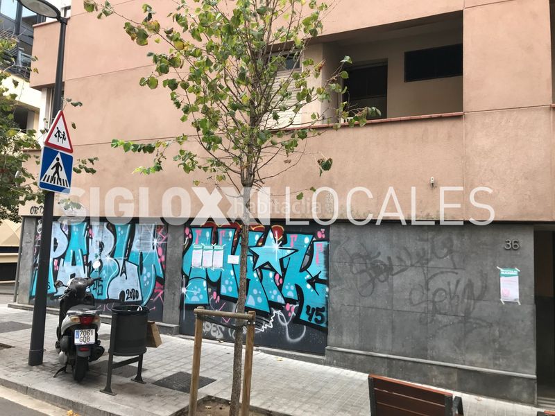 Foto 5aac1a86-40f8-49de-9722-711991fcc6e1. Local comercial a La Salut Barcelona
