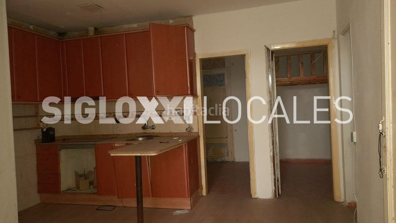 Foto e811b56b-46c4-420b-baa6-ad6f5dbc80a1. Local comercial a Navas Barcelona
