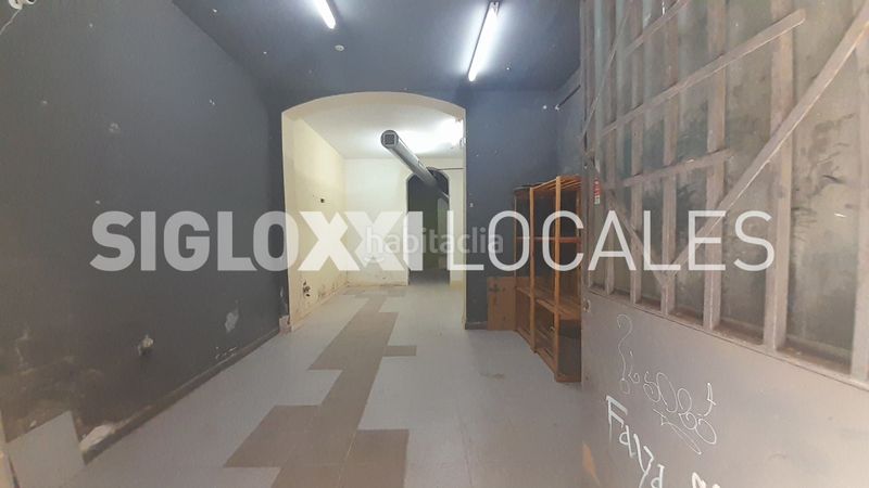 Foto 4321265f-acee-472d-9c6e-240692e287ca. Local comercial a Raval Barcelona