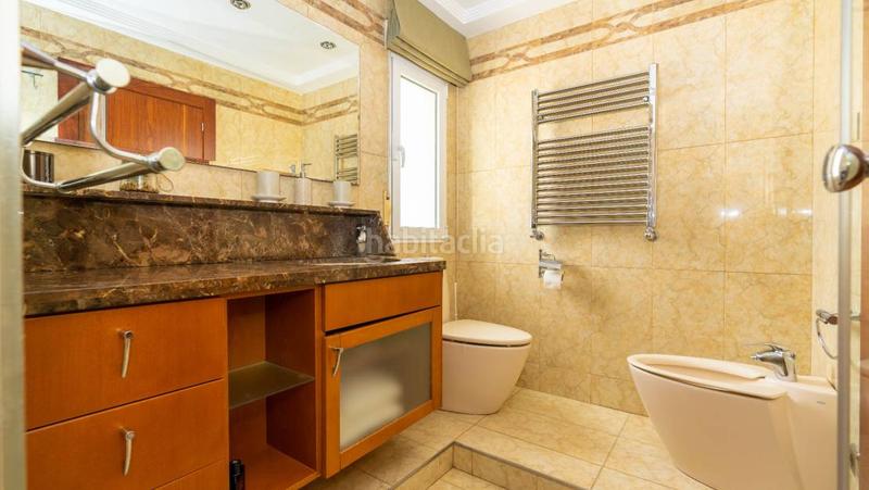 Foto 51632ff2-09b8-4201-a183-ab2e20cb2b6b. Chalet with fireplace heating parking pool in Aguas Nuevas Torrevieja