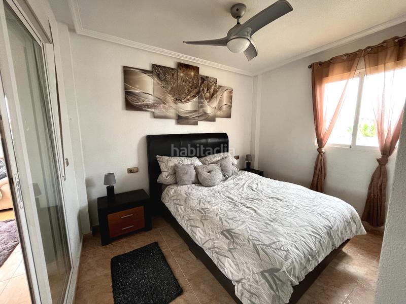 Foto b4d69bdc-fe7f-4515-b119-6c267c567456. Chalet mit parking pool in La Zenia Orihuela