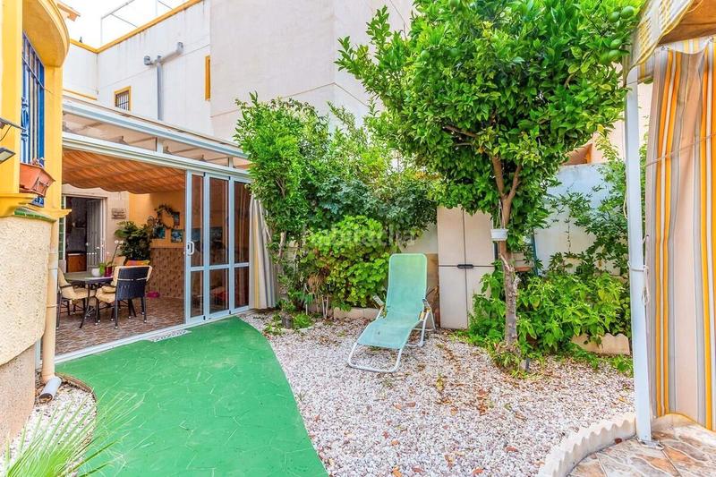 Foto ef00fe21-c7c5-4682-be3a-9e80dfe90b4b. Chalet mit heizung parking pool in Playa Flamenca Orihuela